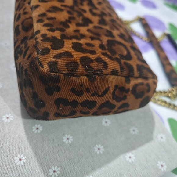 Saint Laurent Leopard Print Corduroy Chain Bag - Picture 8 of 13